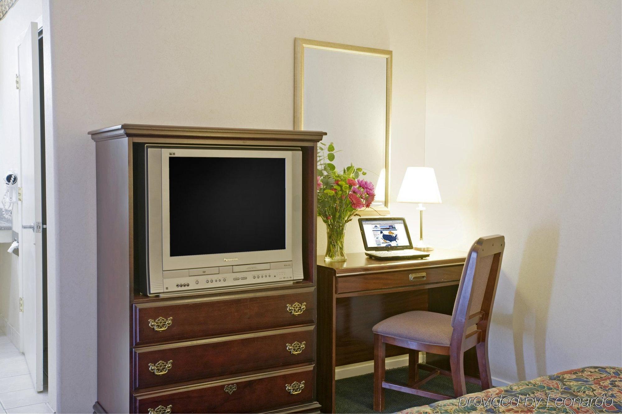 Americas Best Value Inn - Sky Ranch Palo Alto Habitación foto